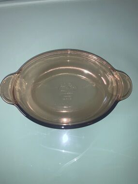 Vision Corningware Amber Glass Oval 14 oz Casserole with Handles